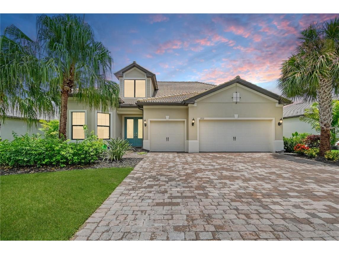 7912 Grande Shores Drive Sarasota FL 34240 A4613985 image1
