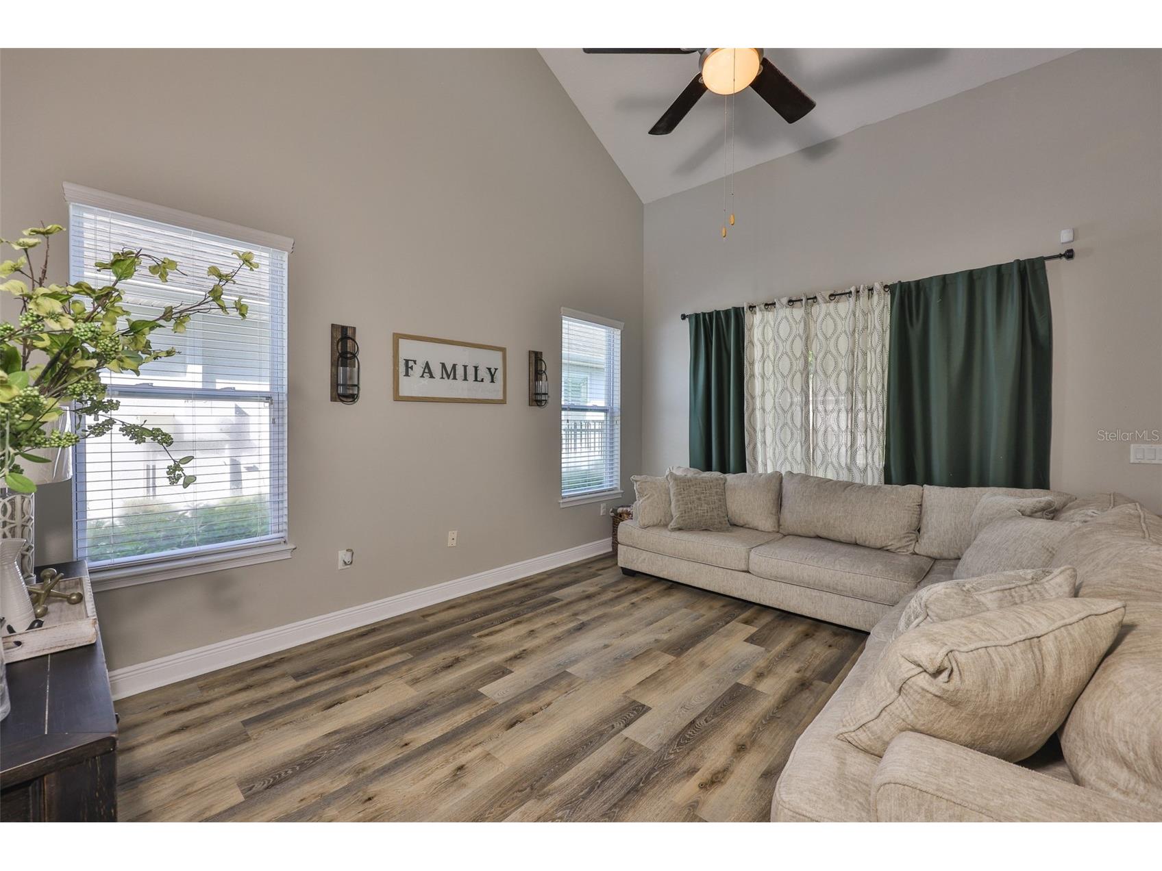 7912 Hampton Lake Drive Tampa FL 33647 TB8528798 image8