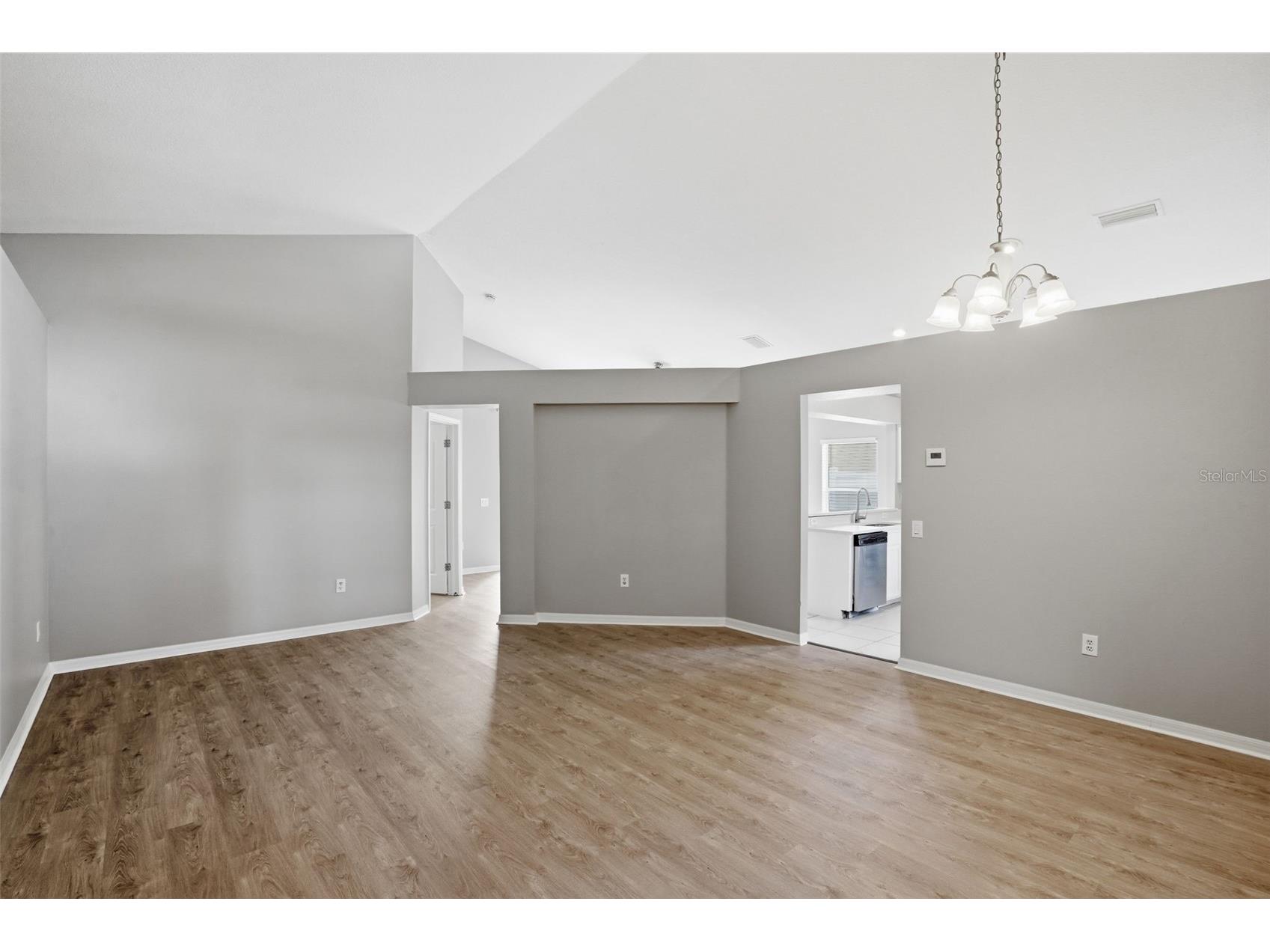 7912 Merchantville Circle Zephyrhills FL 33540 O6427851 image16