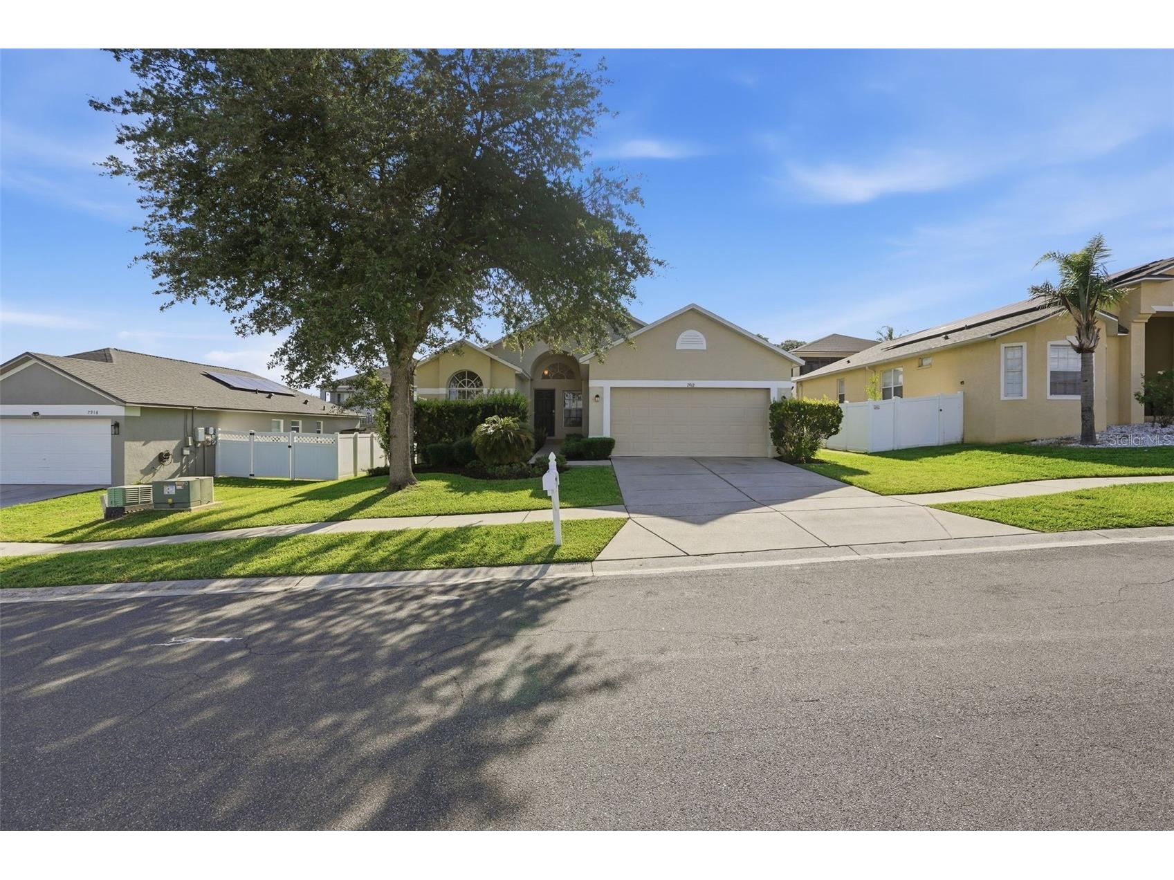 7912 Merchantville Circle Zephyrhills FL 33540 O6427851 image2