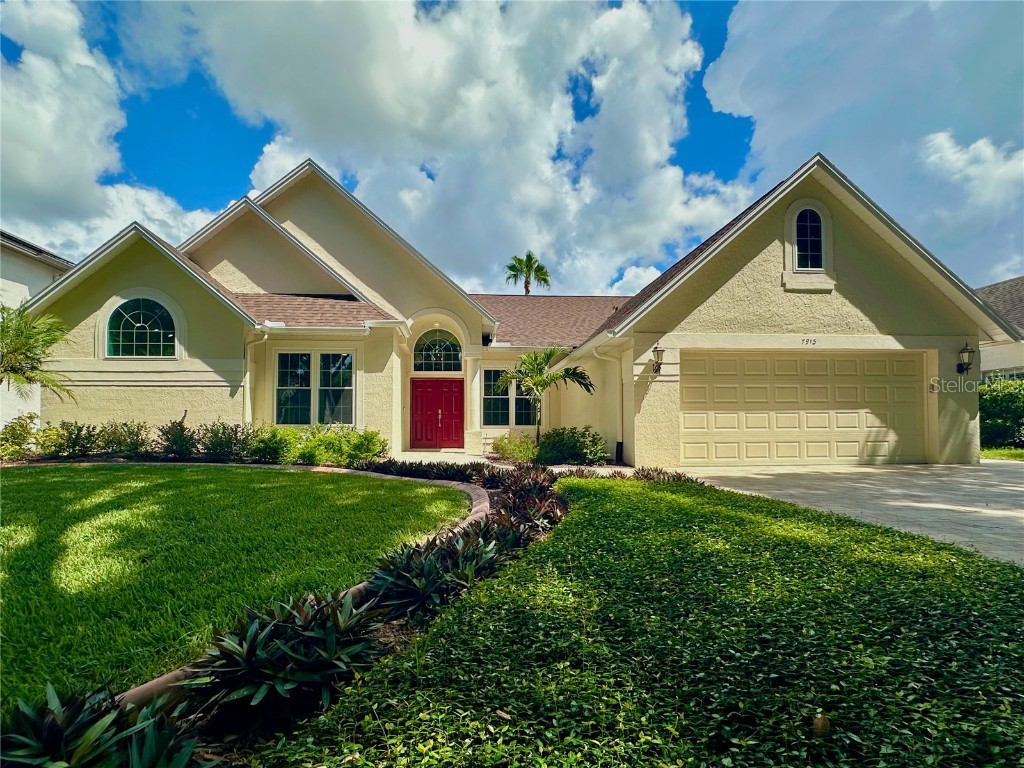 7913 Bridgestone Drive Orlando FL 32835 O6135397 image1