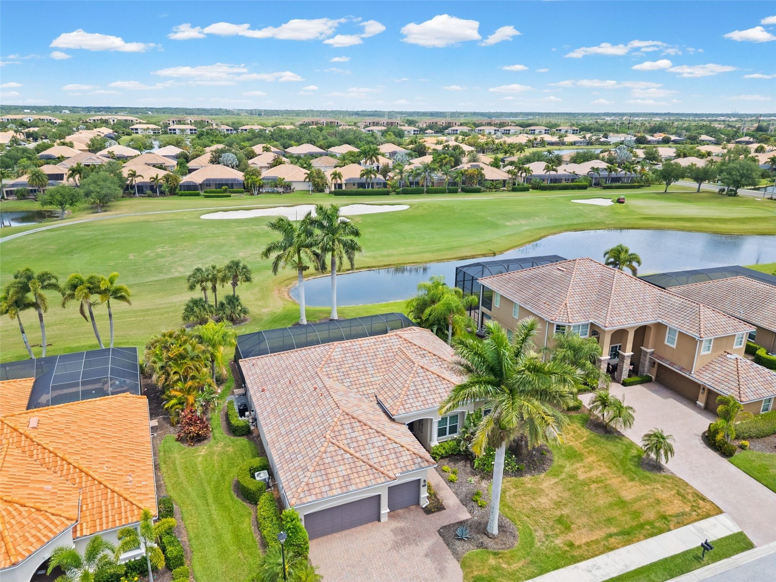 7913 Heritage Grand Place Bradenton FL 34212 A4692228 image2