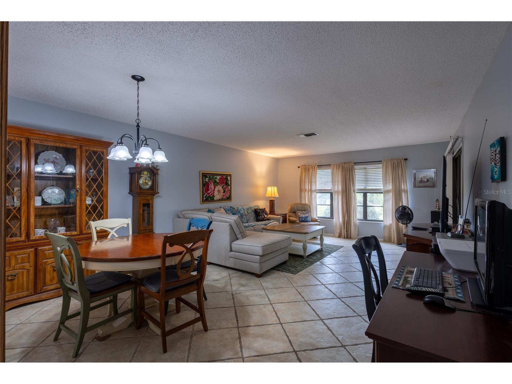 7913 Pineglen Court #34 Sarasota FL 34238 A4695983 image5
