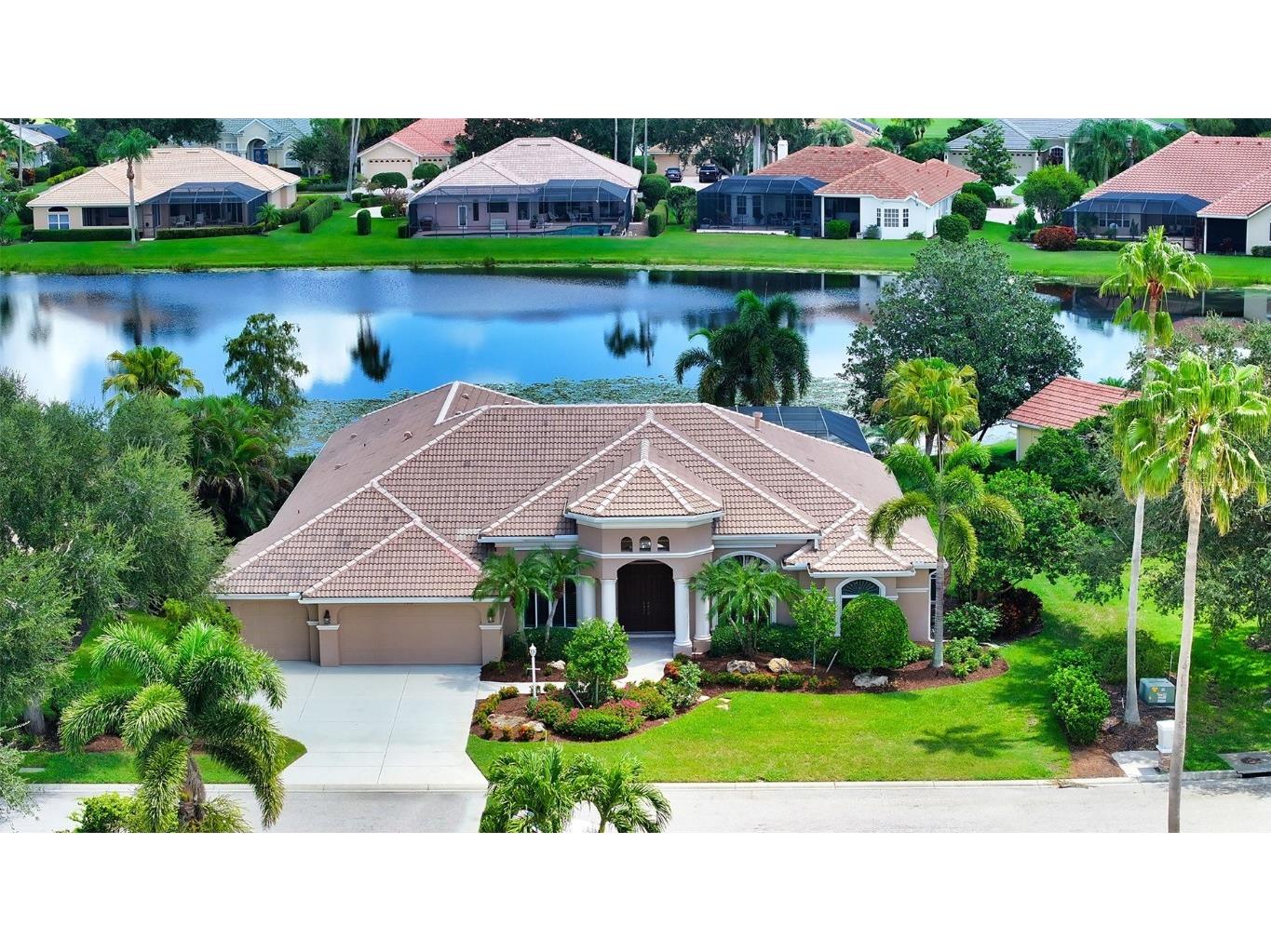 7913 Royal Queensland Way Lakewood Ranch FL 34202 A4583242 image1