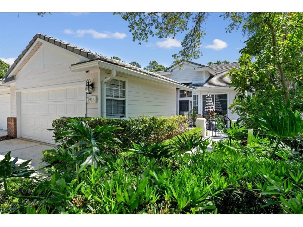 7913 Whitebridge Glen University Park FL 34201 A4600612 image1