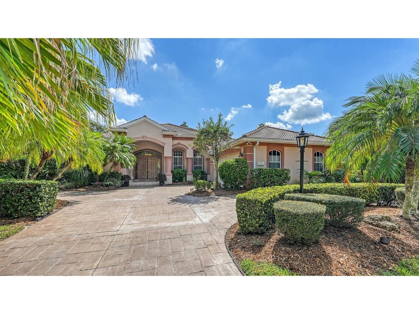 7913 Wyndham Court University Park FL 34201 A4582803 image1