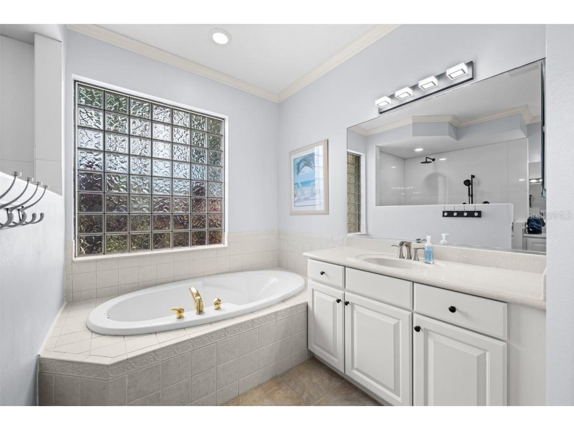 7914 Edmonston Circle Bradenton FL 34201 A4660992 image40