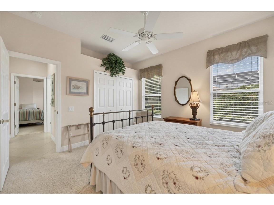 7915 Warwick Gardens Lane University Park FL 34201 A4673327 image21