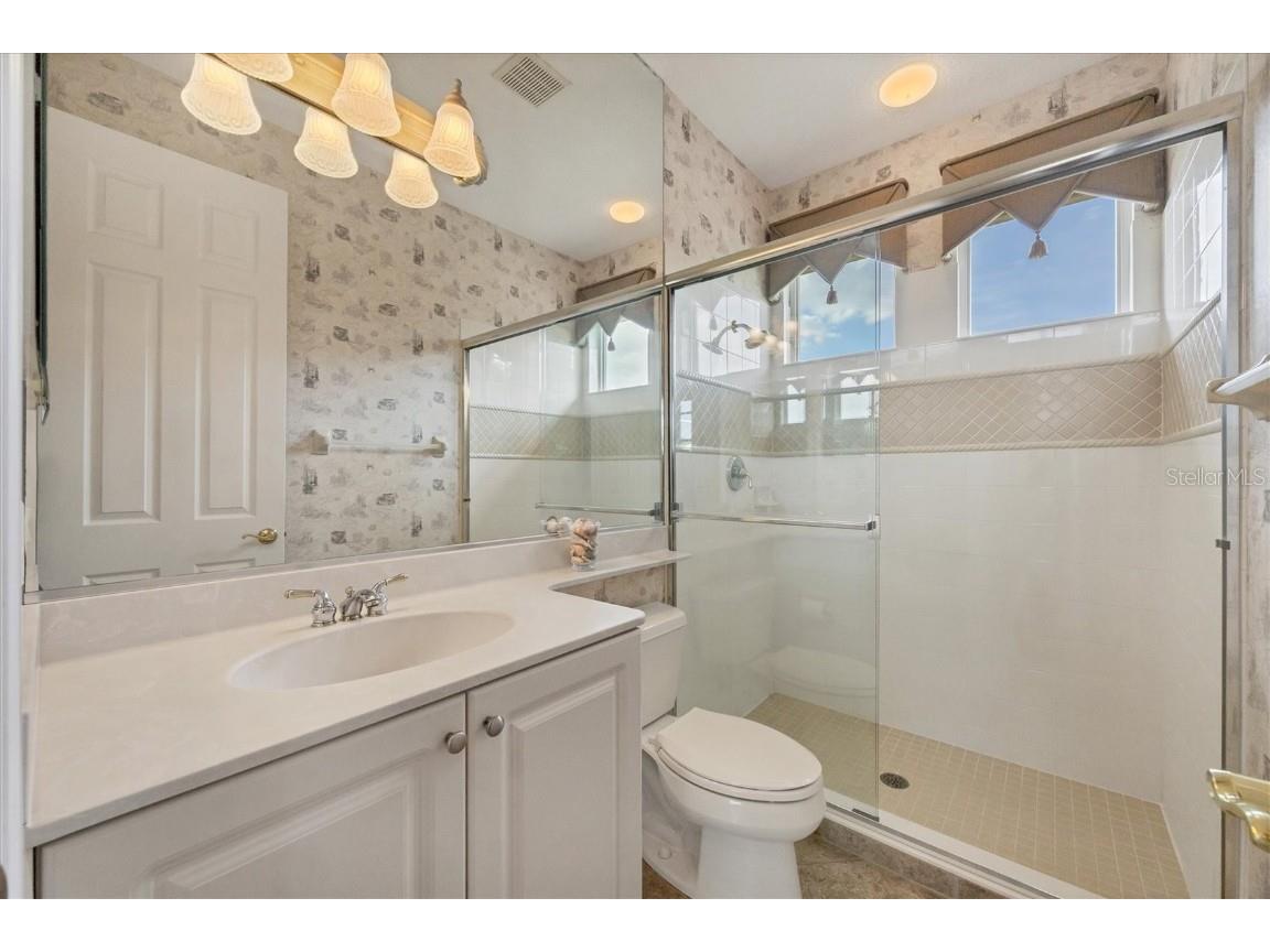 7915 Warwick Gardens Lane University Park FL 34201 A4673327 image24