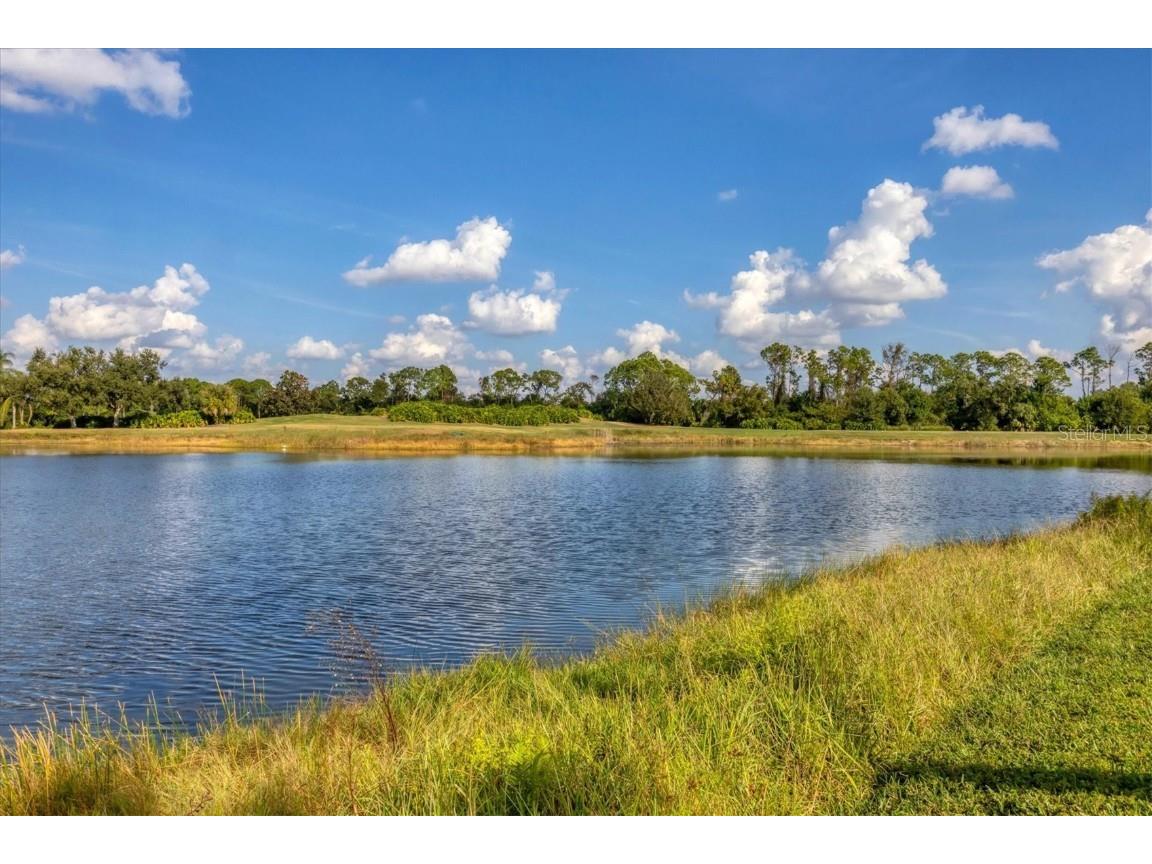 7915 Warwick Gardens Lane University Park FL 34201 A4673327 image34