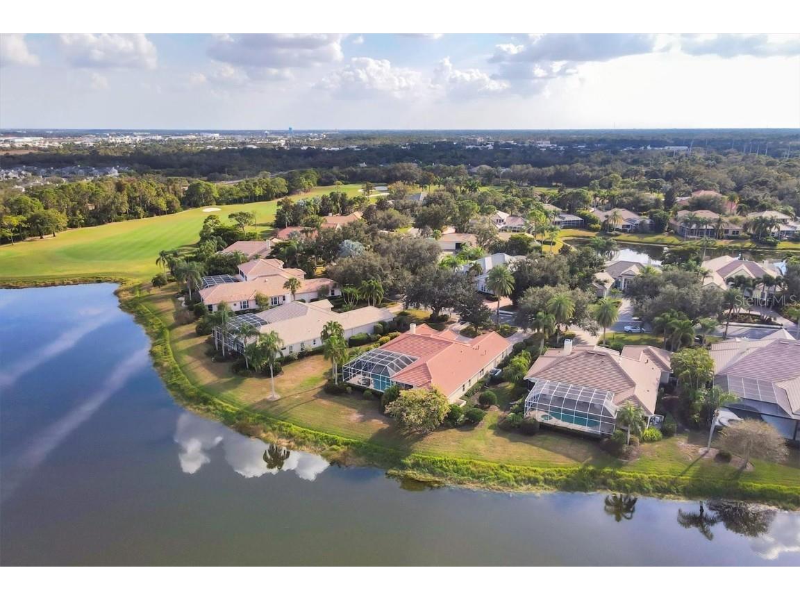 7915 Warwick Gardens Lane University Park FL 34201 A4673327 image37