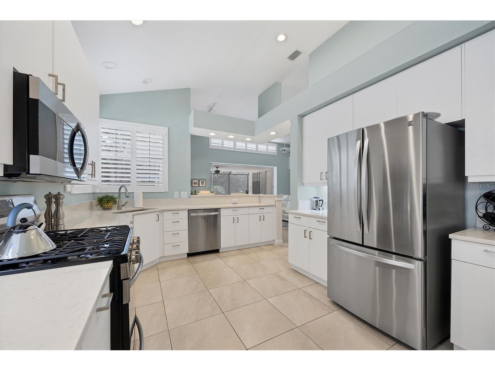 7916 Hampton Court University Park FL 34201 A4695470 image13