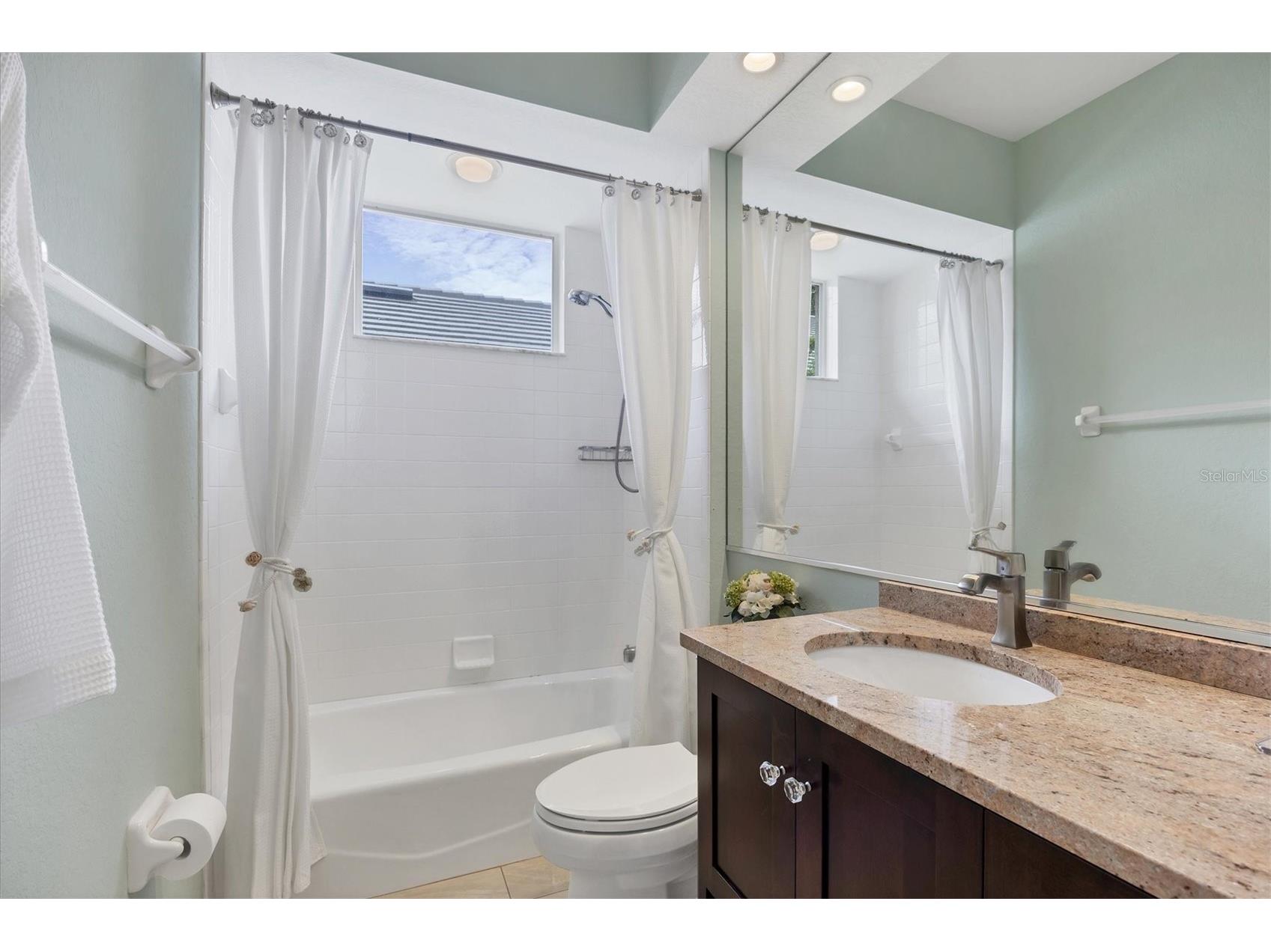 7916 Hampton Court University Park FL 34201 A4695470 image27
