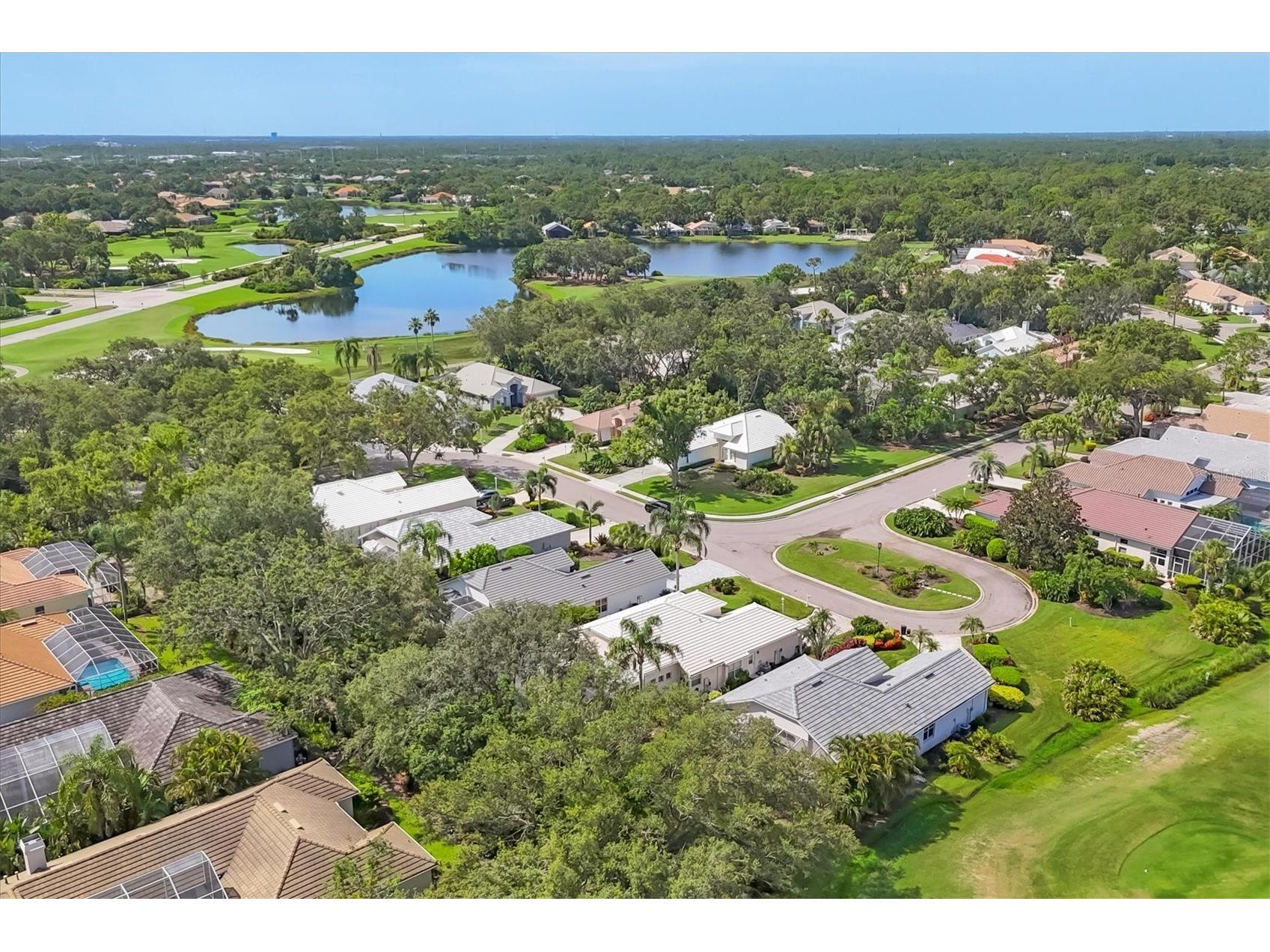 7916 Hampton Court University Park FL 34201 A4695470 image43