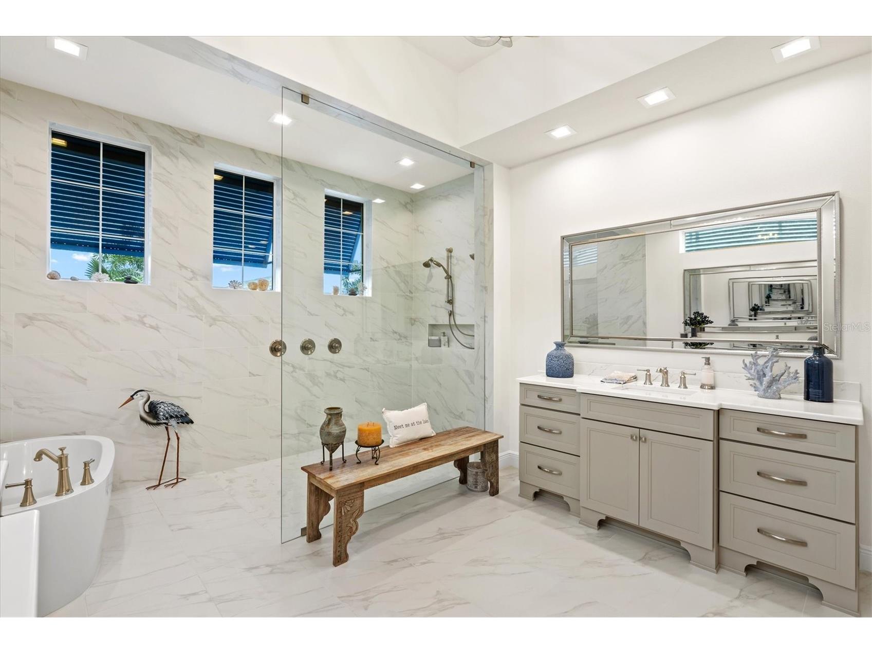 7916 Mainsail Lane Sarasota FL 34240 A4673579 image35