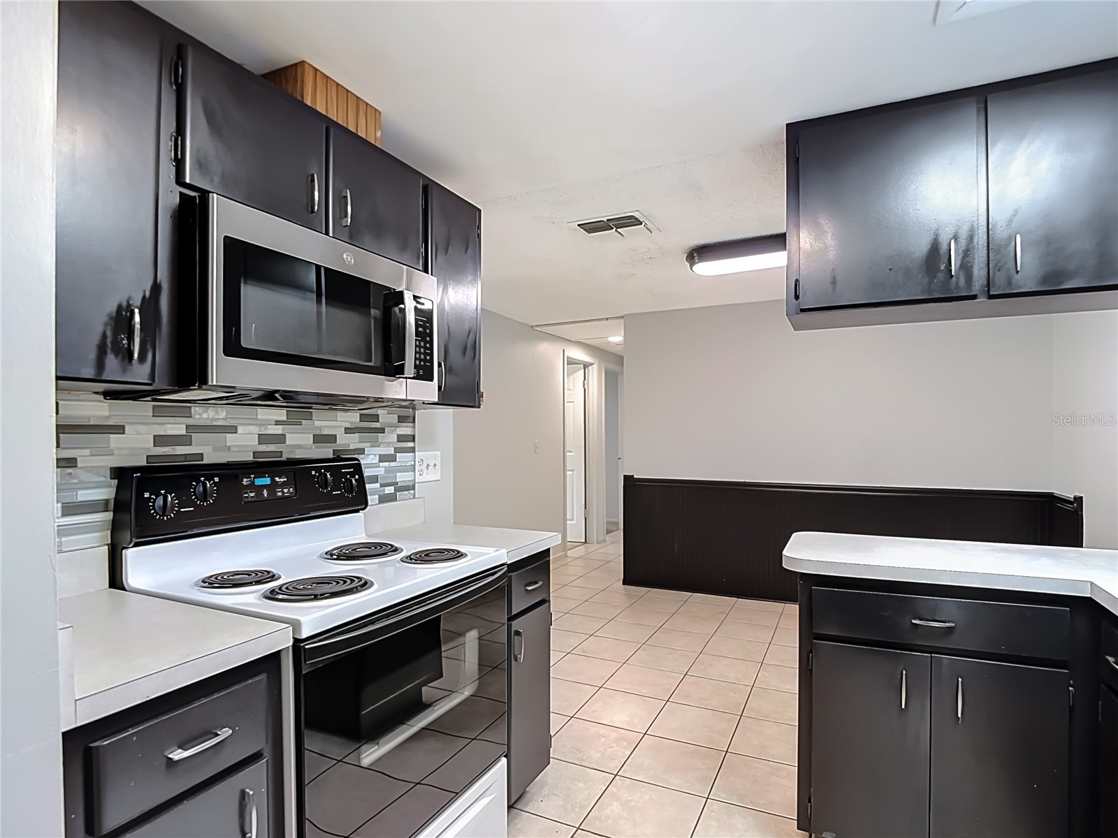 7916 Woodgrove Circle Tampa FL 33615 TB8522578 image10