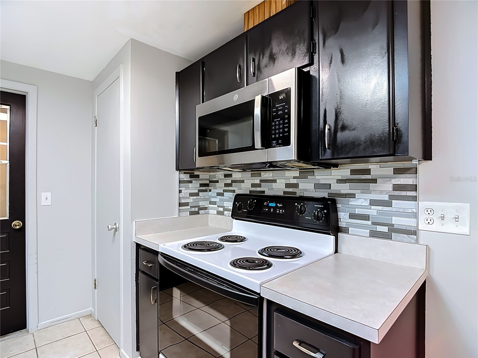 7916 Woodgrove Circle Tampa FL 33615 TB8522578 image11