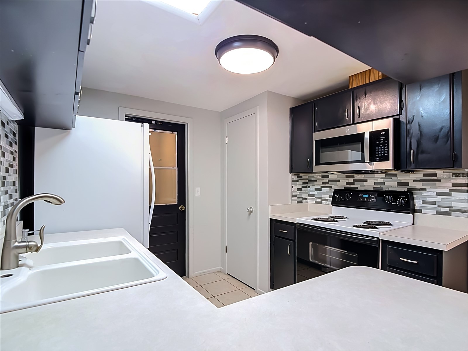 7916 Woodgrove Circle Tampa FL 33615 TB8522578 image13
