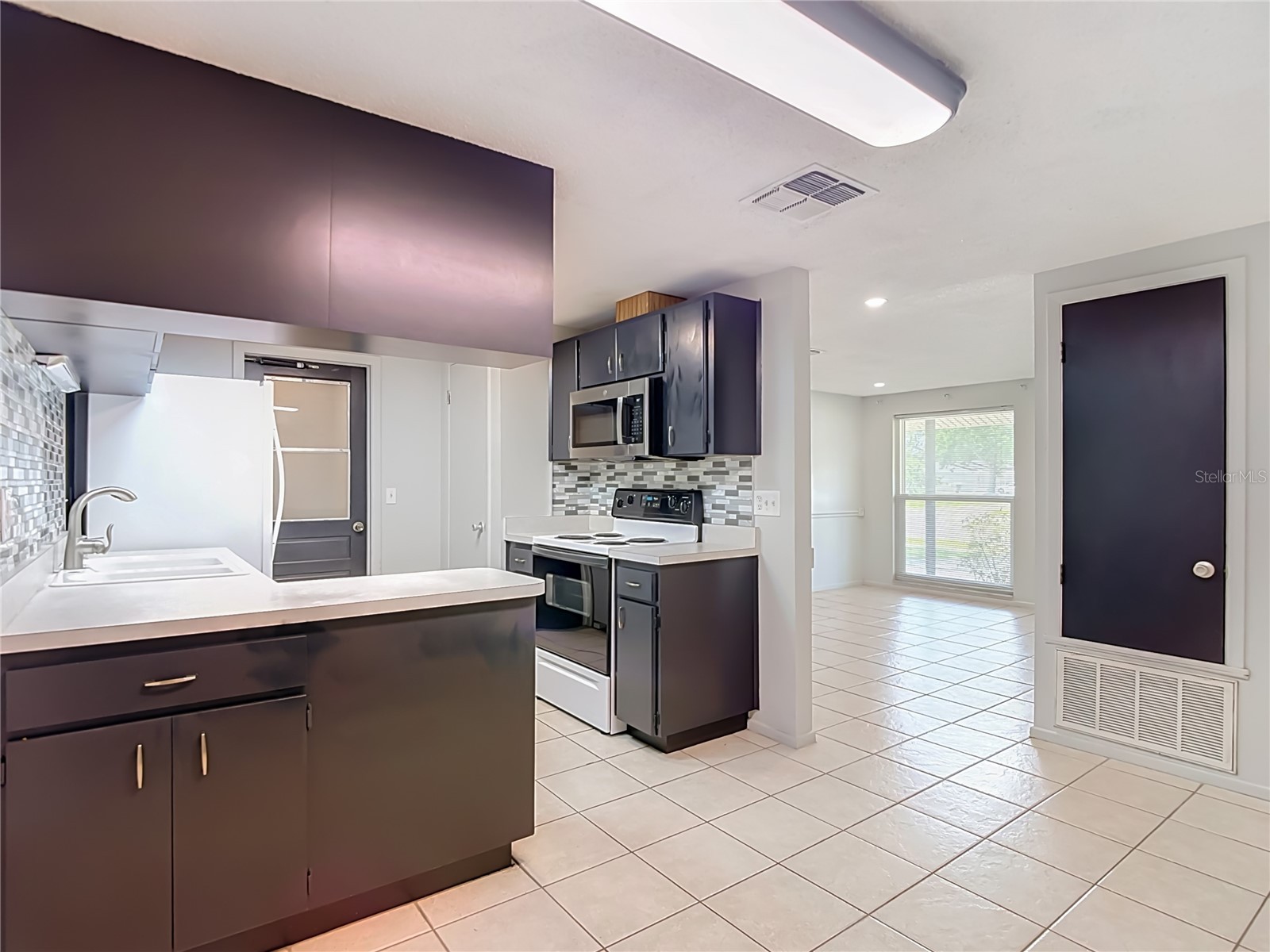 7916 Woodgrove Circle Tampa FL 33615 TB8522578 image16