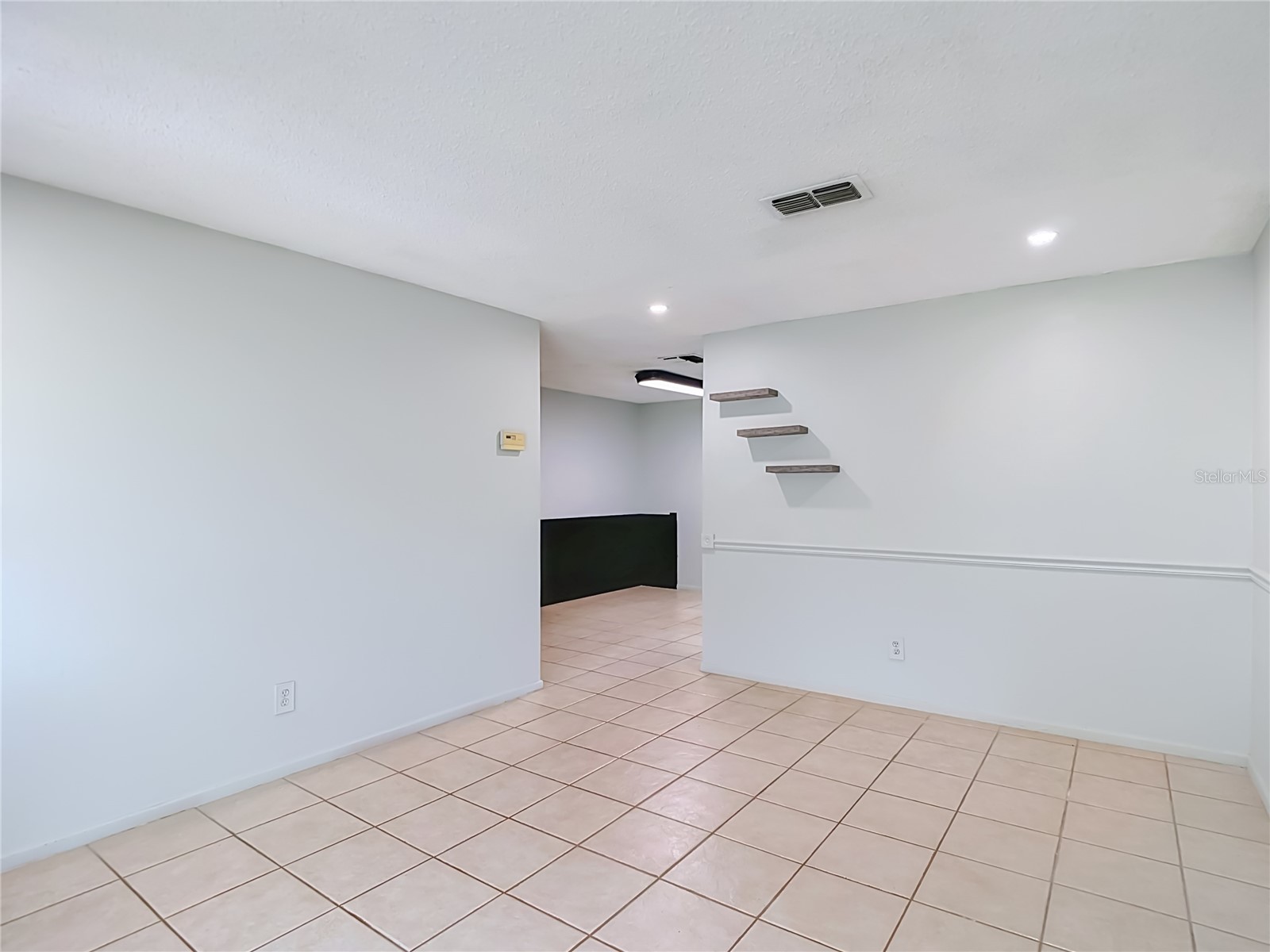 7916 Woodgrove Circle Tampa FL 33615 TB8522578 image5