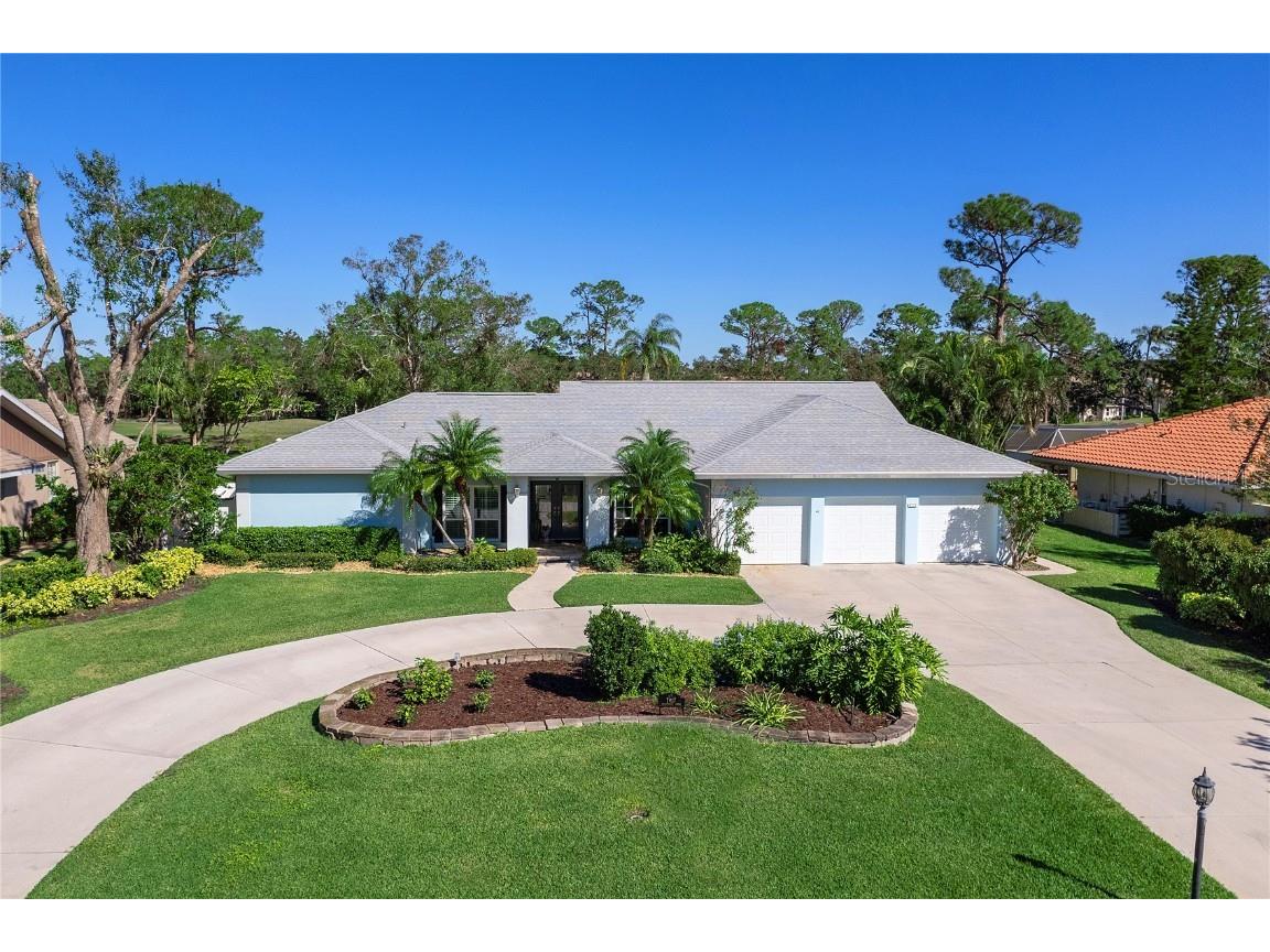 7917 Broadmoor Pines Boulevard Sarasota FL 34243 A4629478 image1