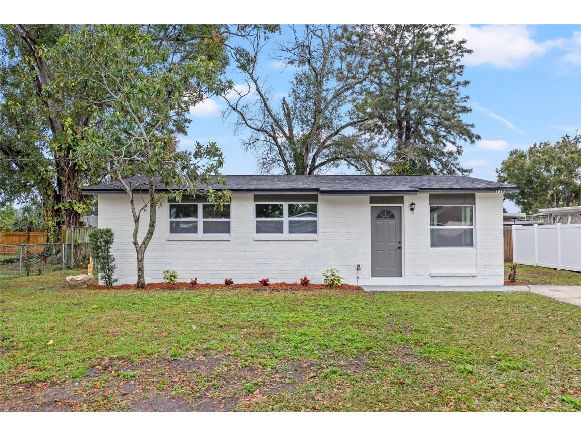 7917 Croton Avenue Tampa FL 33619 T3519897 image1