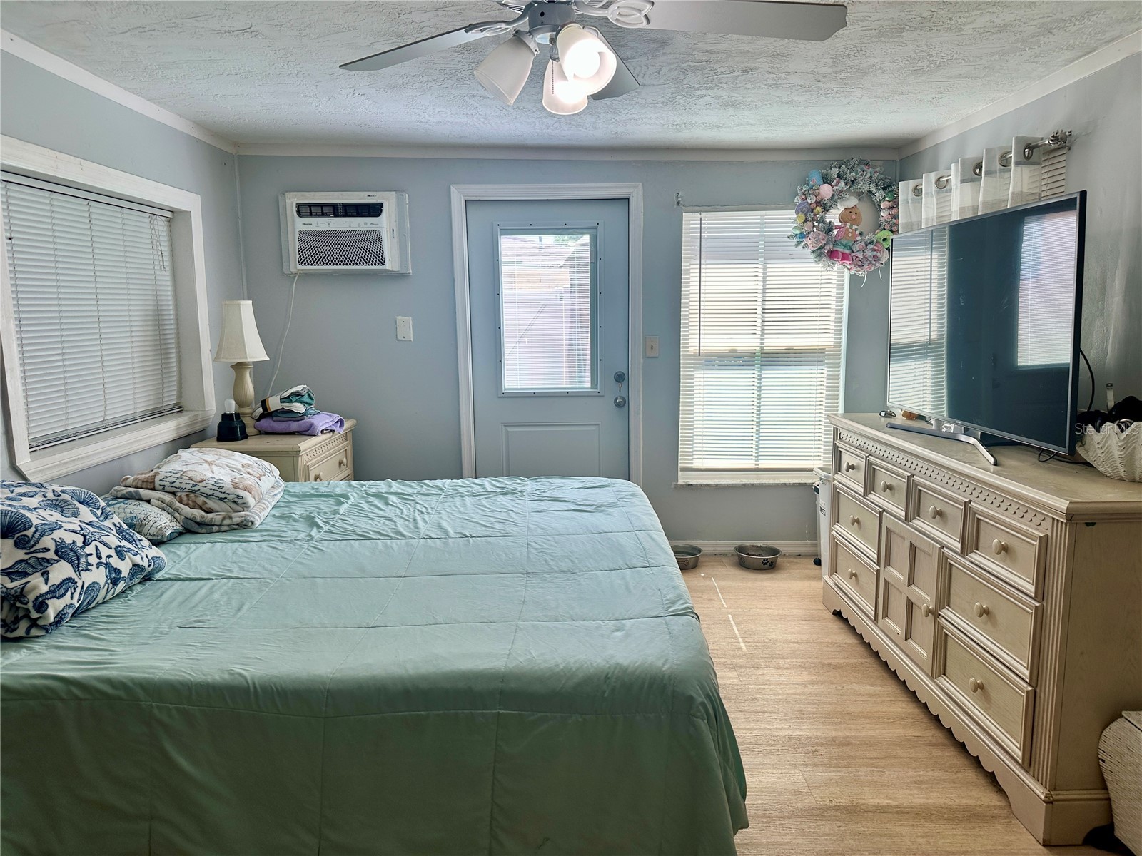7917 Foxwood Drive New Port Richey FL 34653 TB8516572 image24