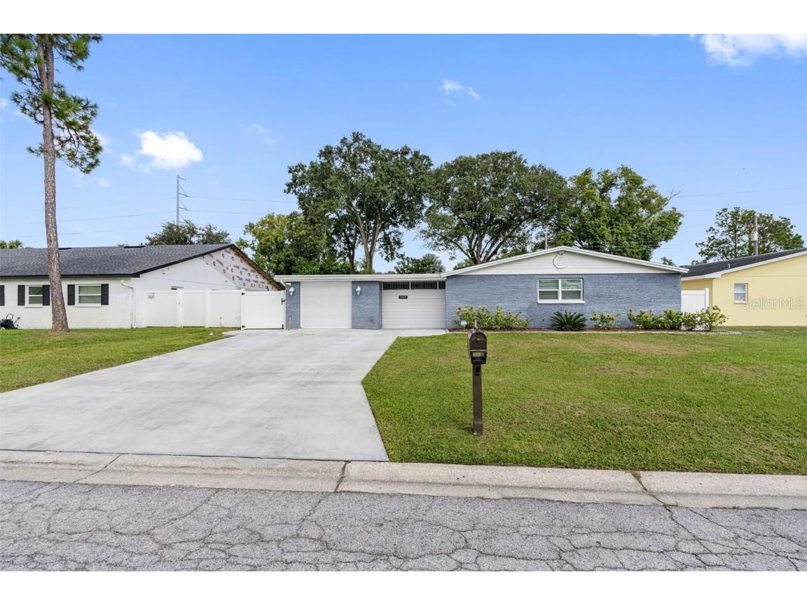 7917 N Woodlynne Avenue Tampa FL 33614 TB8307791 image1