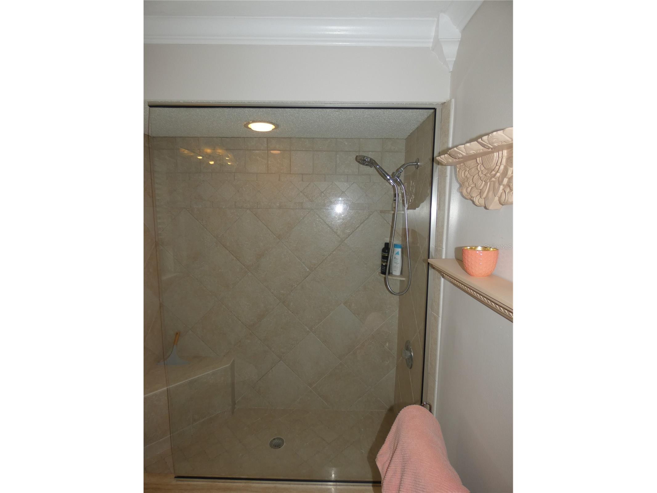 7917 Pinegrove Court #1 Sarasota FL 34238 A4700283 image26