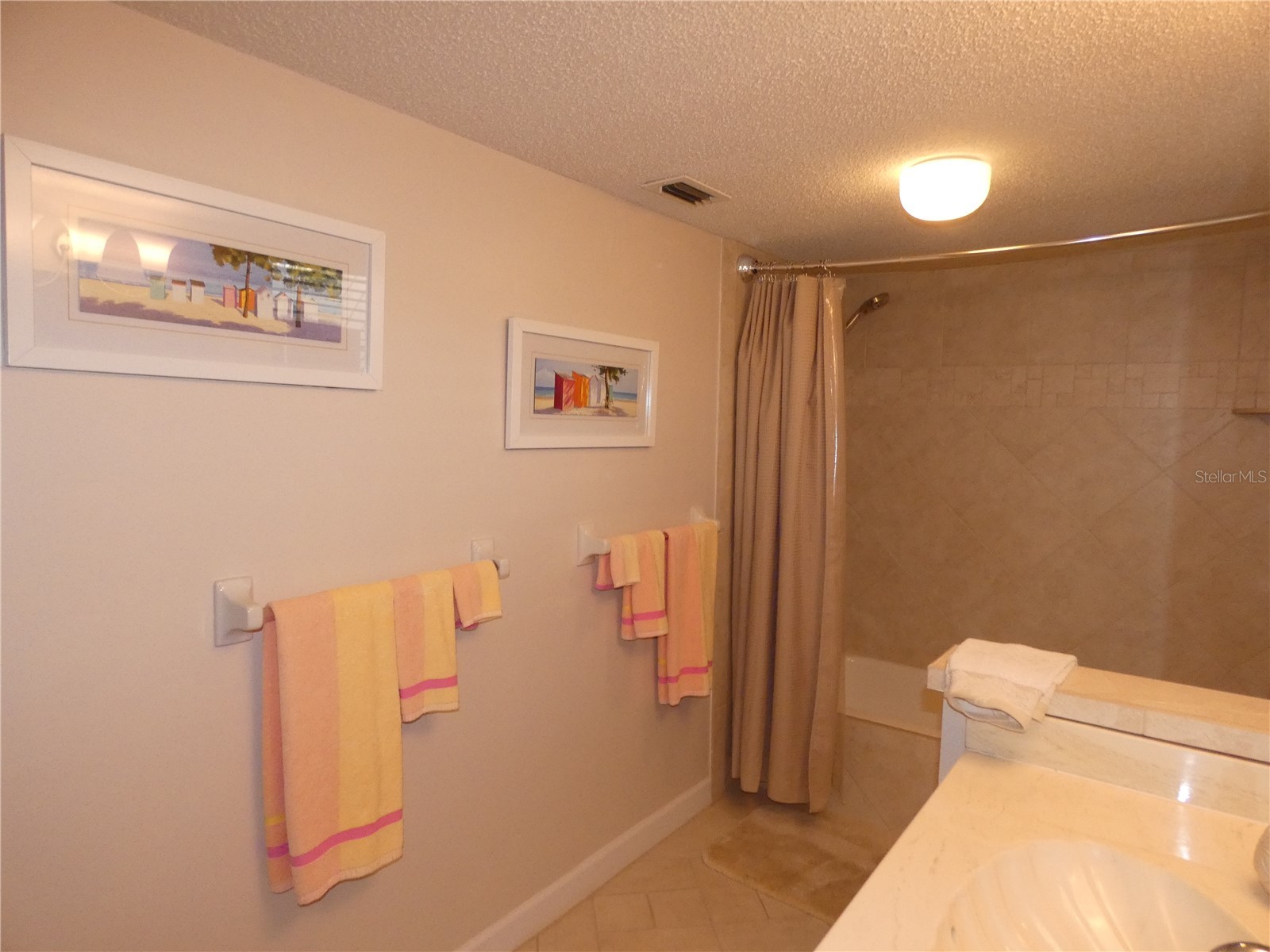7917 Pinegrove Court #1 Sarasota FL 34238 A4700283 image57