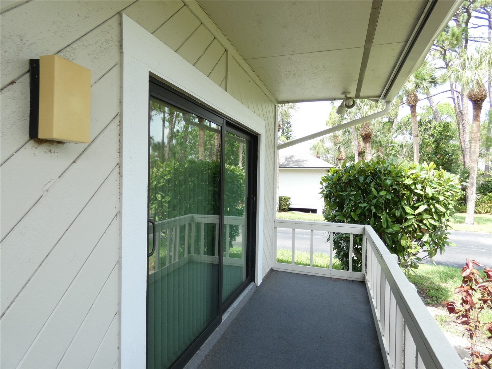 7917 Pinegrove Court #1 Sarasota FL 34238 A4700283 image83