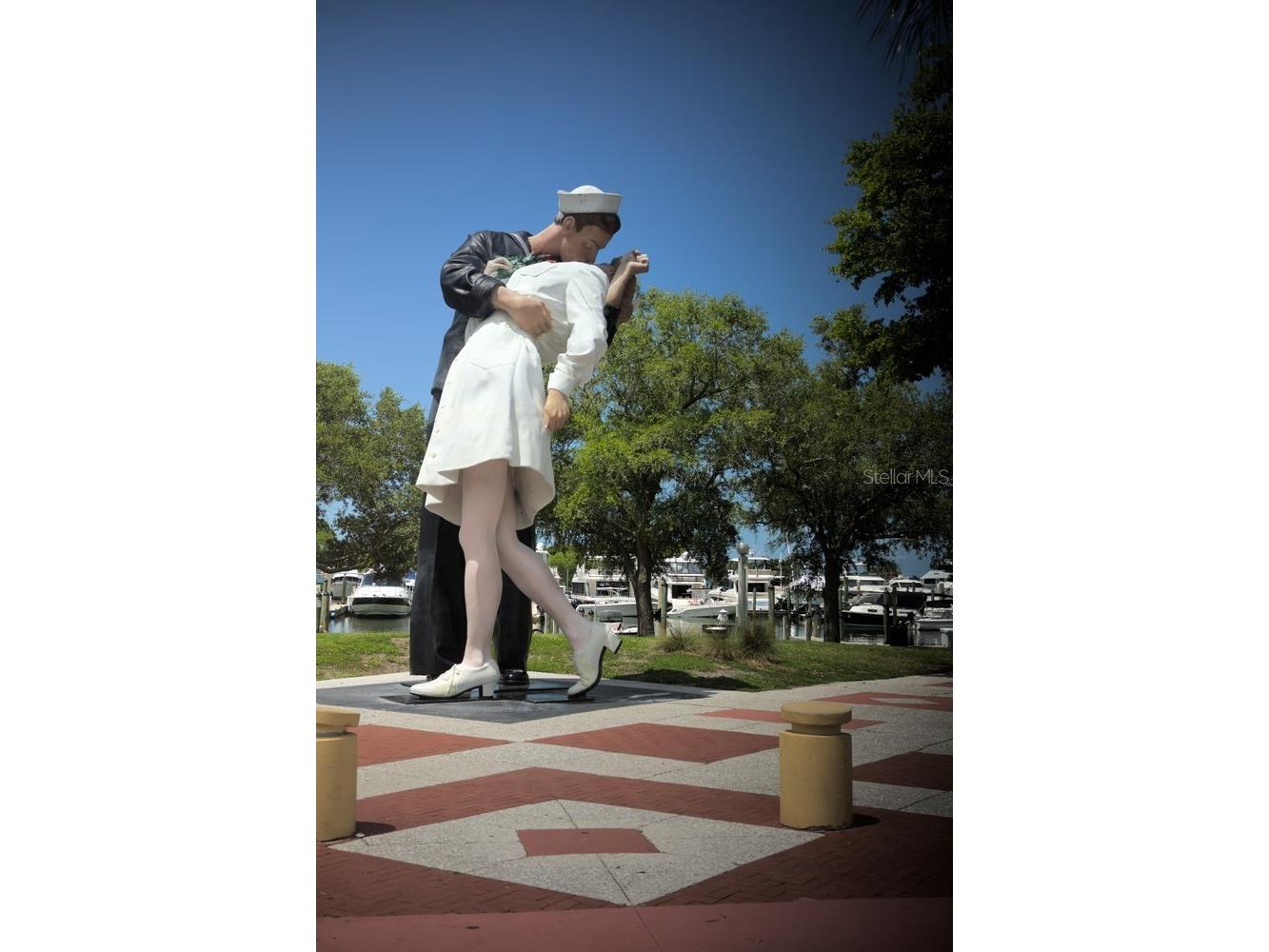 7917 Pinegrove Court #1 Sarasota FL 34238 A4700283 image89