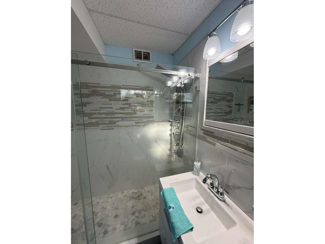 7917 Rideout Road Tampa FL 33619 TB8528449 image19