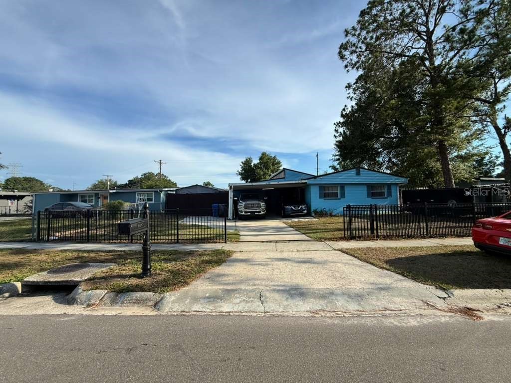 7917 Rideout Road Tampa FL 33619 TB8528449 image3