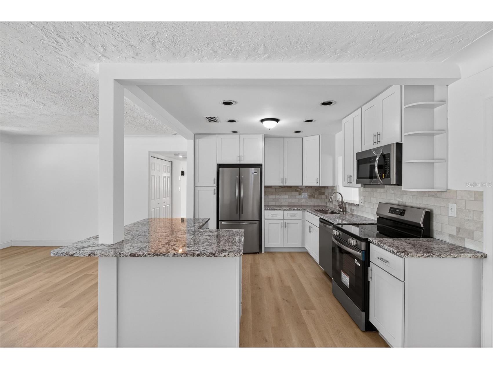 7919 Causeway Boulevard S Saint Petersburg FL 33707 TB8493139 image8
