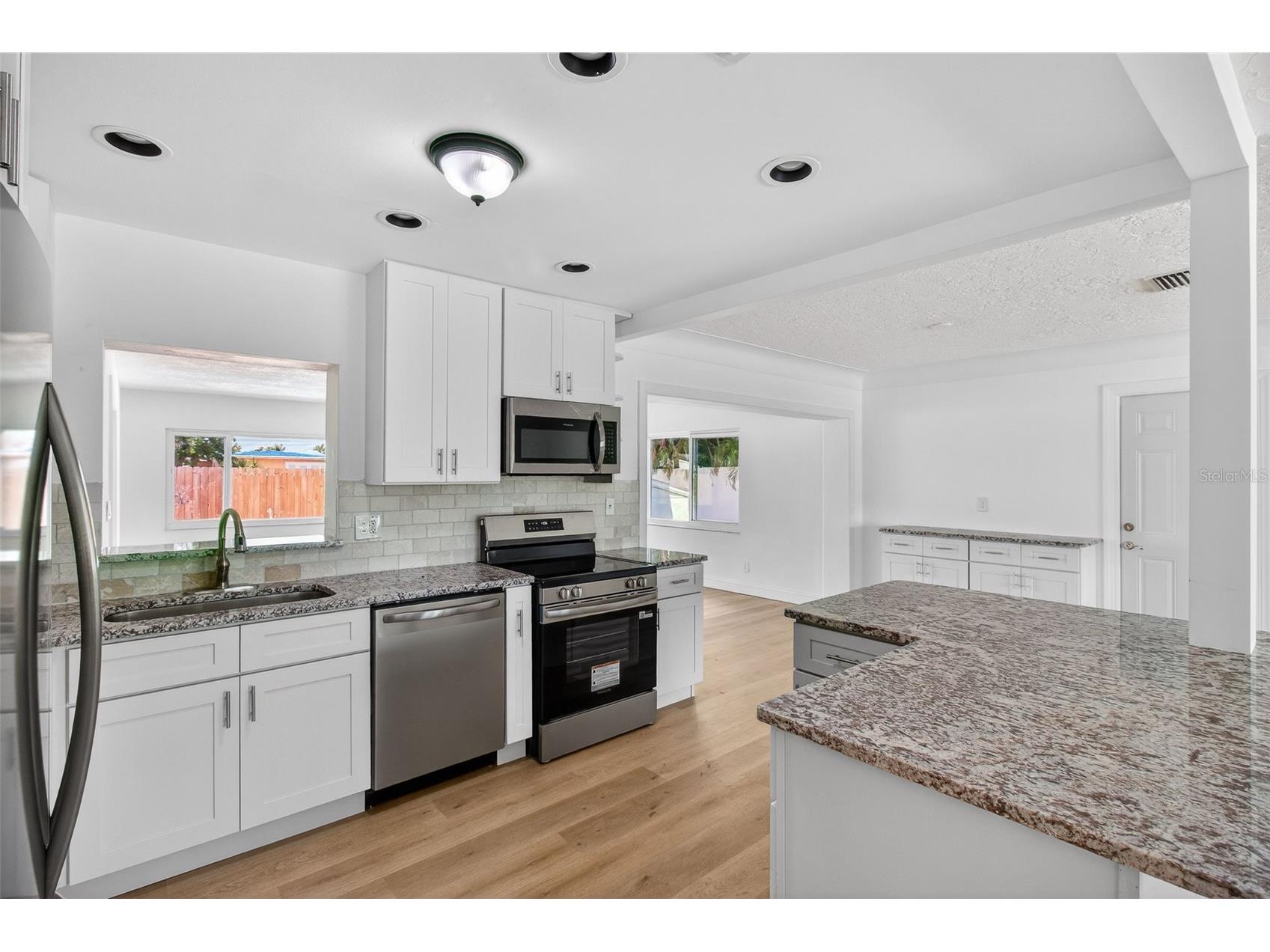 7919 Causeway Boulevard S Saint Petersburg FL 33707 TB8493139 image9