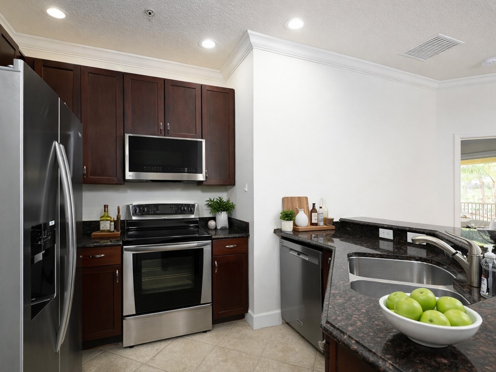 7919 Limestone Lane #13-204 Sarasota FL 34233 A4684105 image11