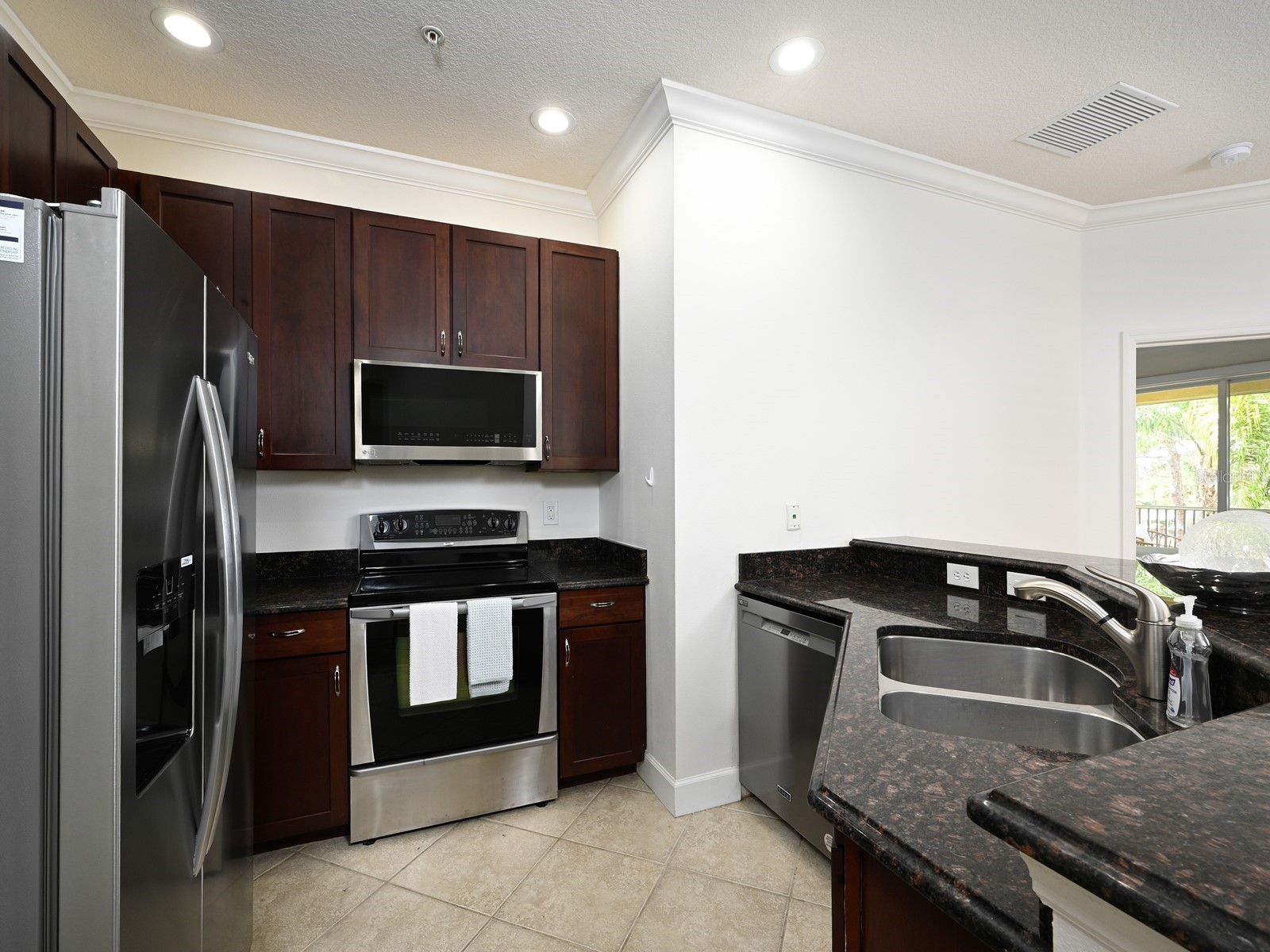 7919 Limestone Lane #13-204 Sarasota FL 34233 A4684105 image12