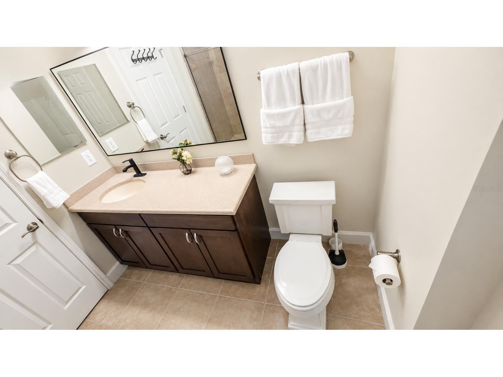 7919 Limestone Lane #13-204 Sarasota FL 34233 A4695902 image12
