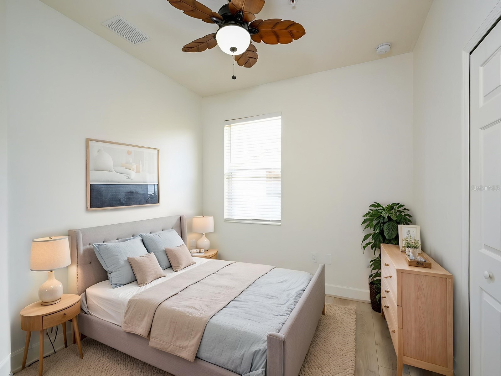 7919 Limestone Lane #13-204 Sarasota FL 34233 A4697368 image13