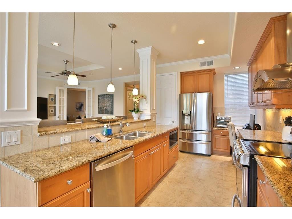 7919 St Simons Street University Park FL 34201 A4693911 image8