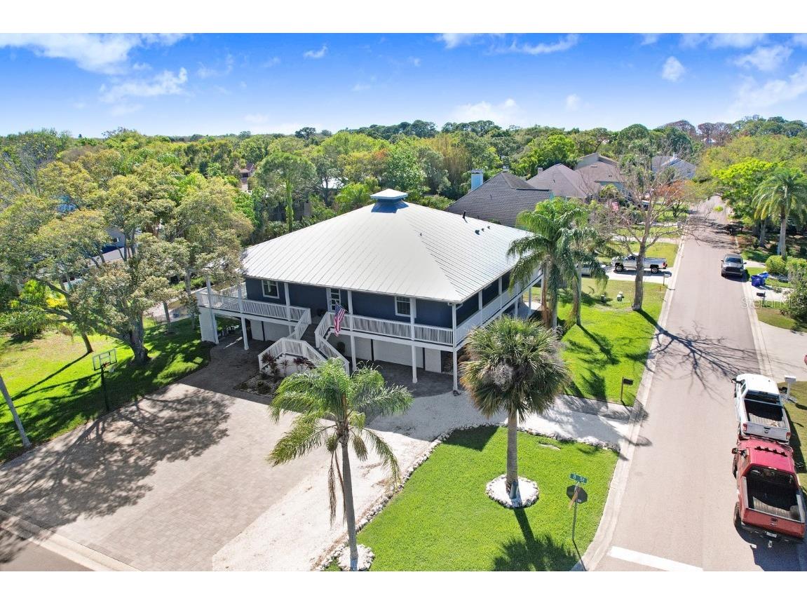 792 Natalie Lane Palm Harbor FL 34683 U8236464 image1