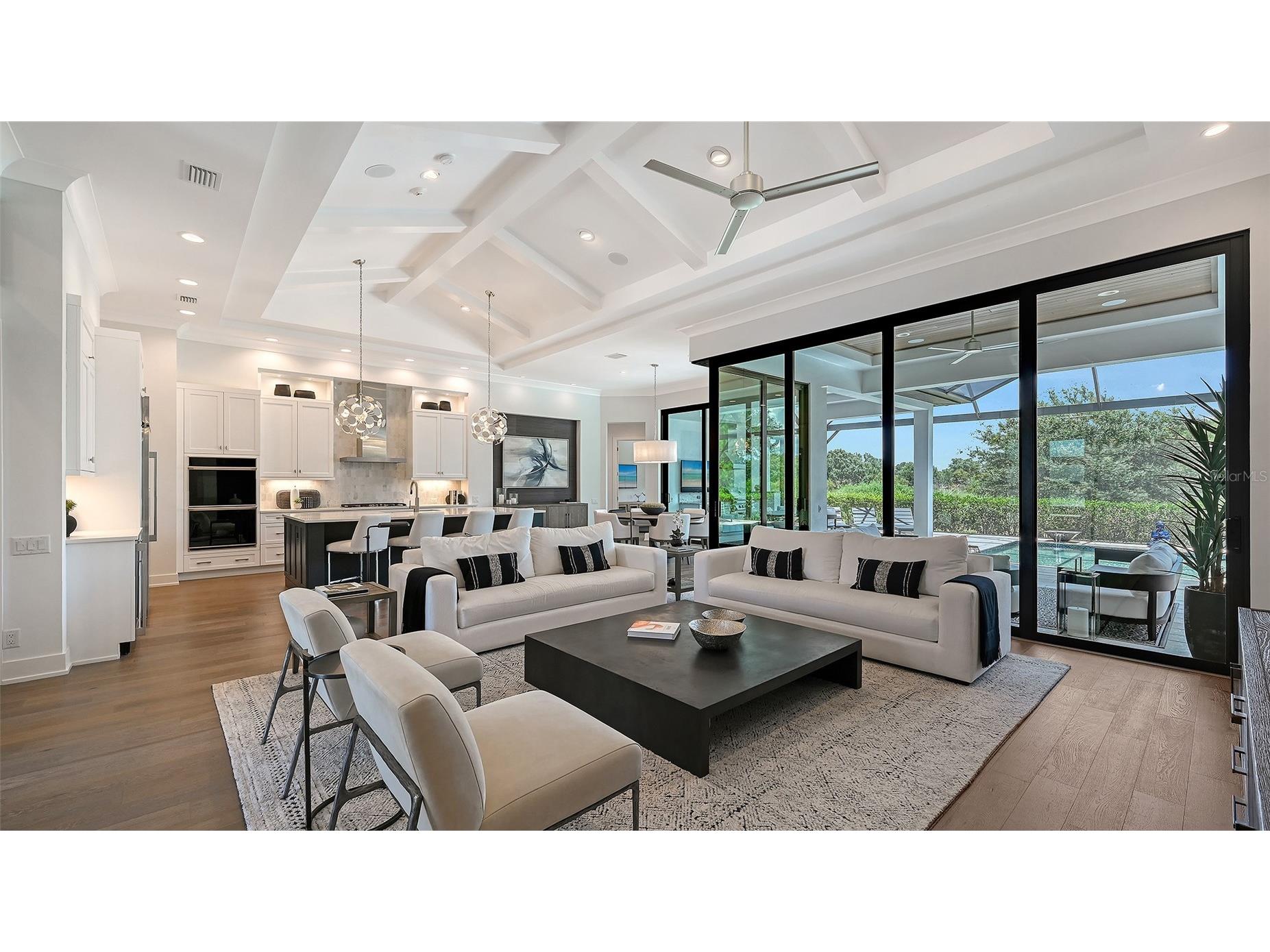7920 Mainsail Lane Sarasota FL 34240 A4694620 image3