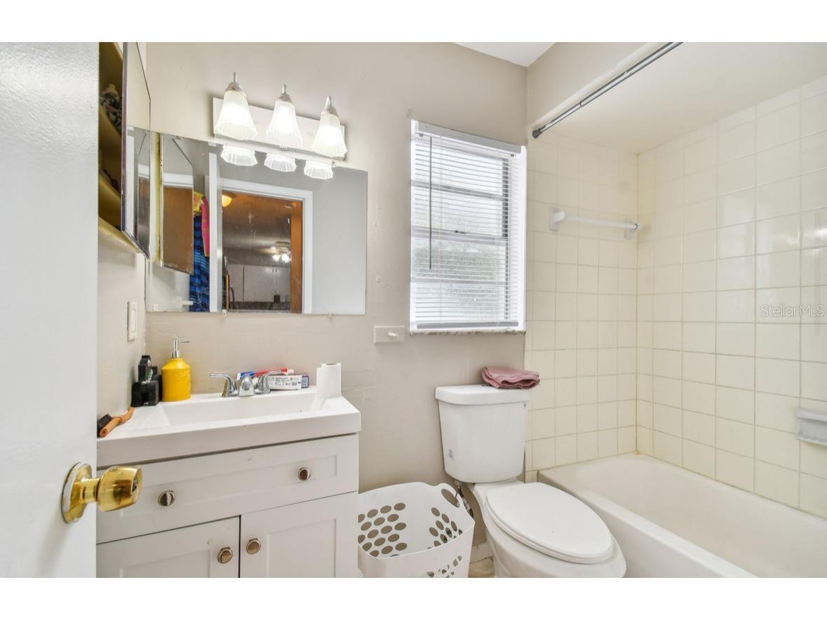 7920 N Marks Street Tampa FL 33604 TB8398249 image38