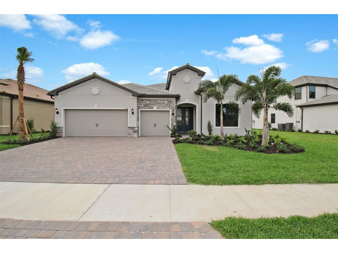 7921 Sunset Pines Drive Sarasota FL 34240 A4595138 image1