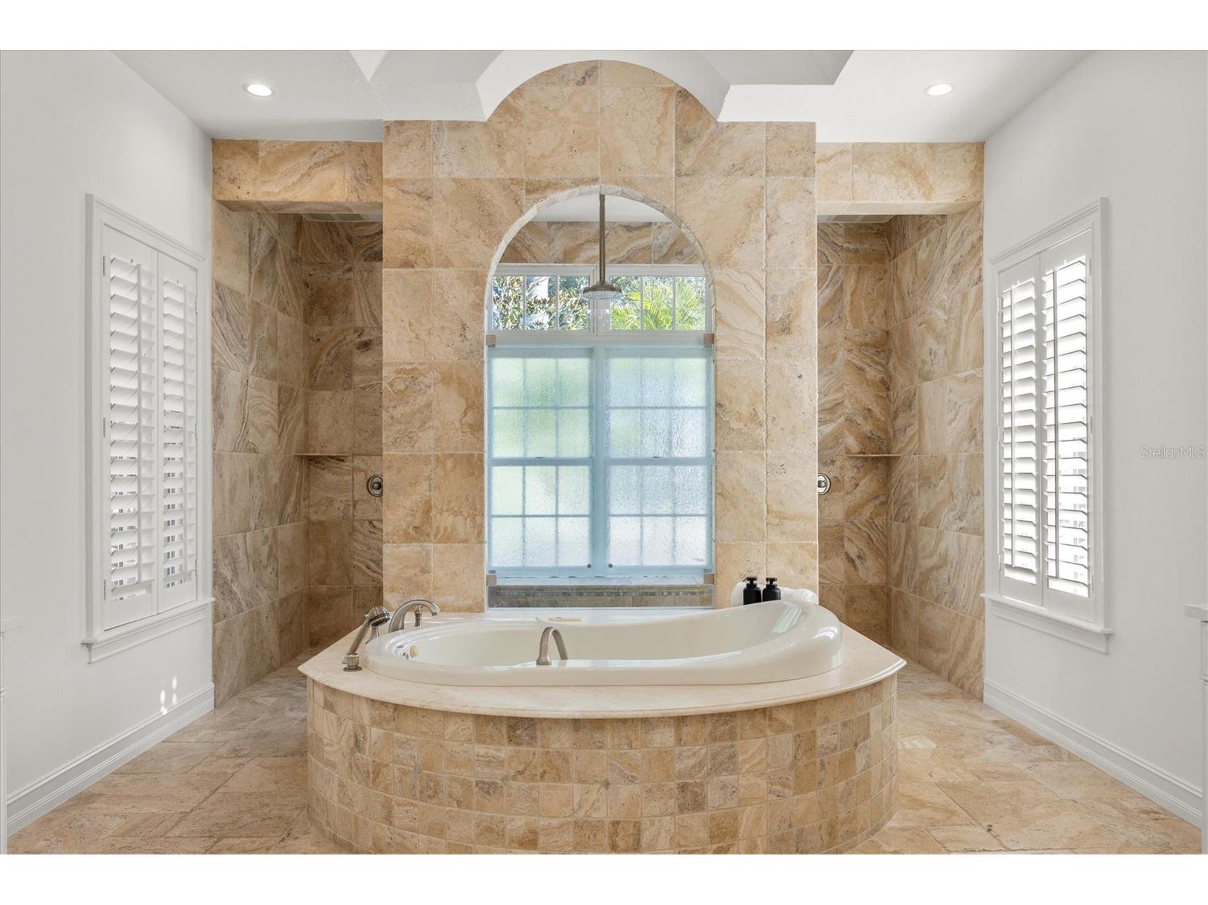 7921 Waterton Lane Lakewood Ranch FL 34202 A4682109 image38