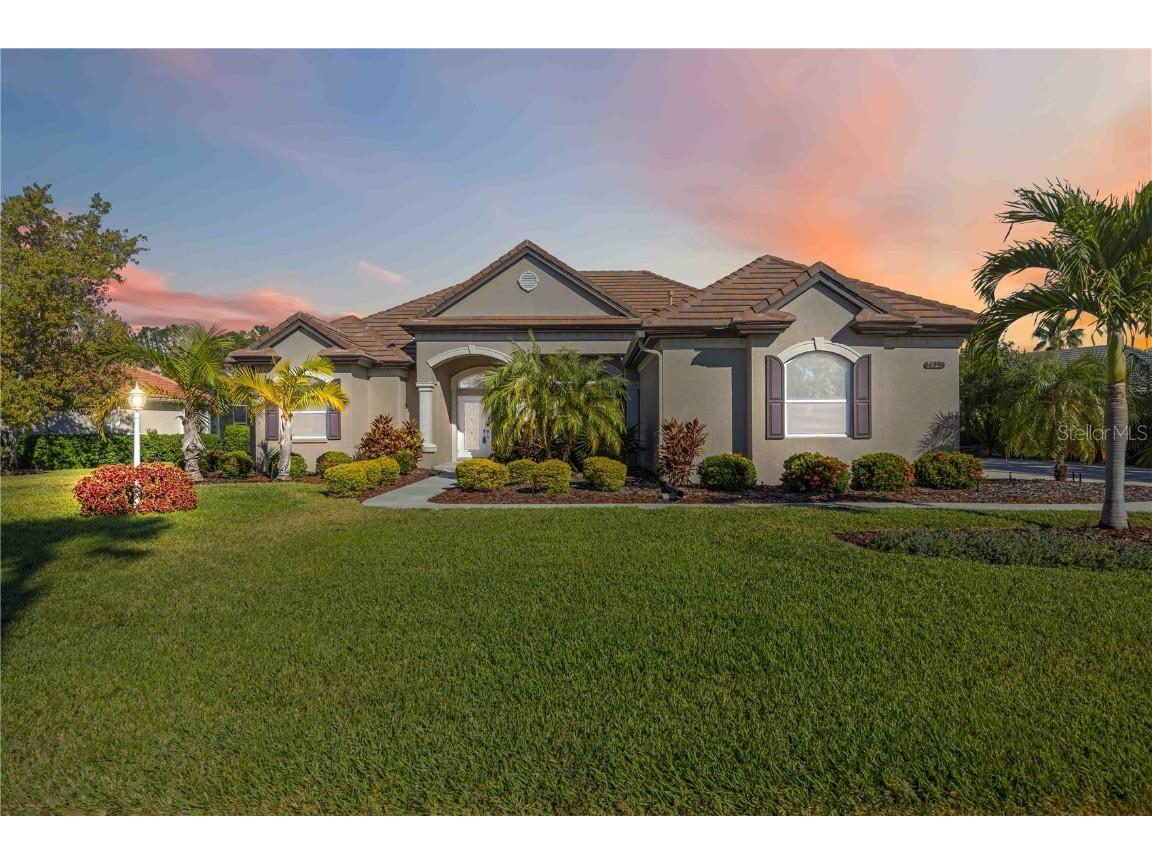 7922 Royal Birkdale Circle Lakewood Ranch FL 34202 A4673800 image1
