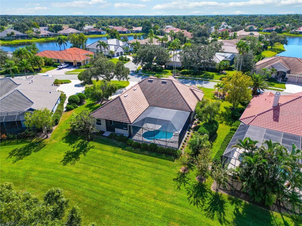 7922 Royal Birkdale Circle Lakewood Ranch FL 34202 A4673800 image3