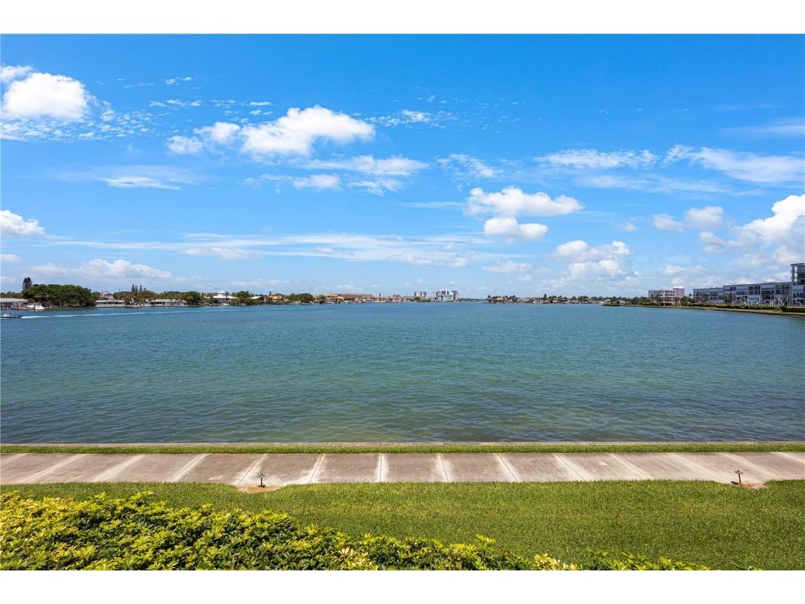 7922 Sailboat Key Boulevard S #104 South Pasadena FL 33707 - INTRACOASTAL U8245522 image1