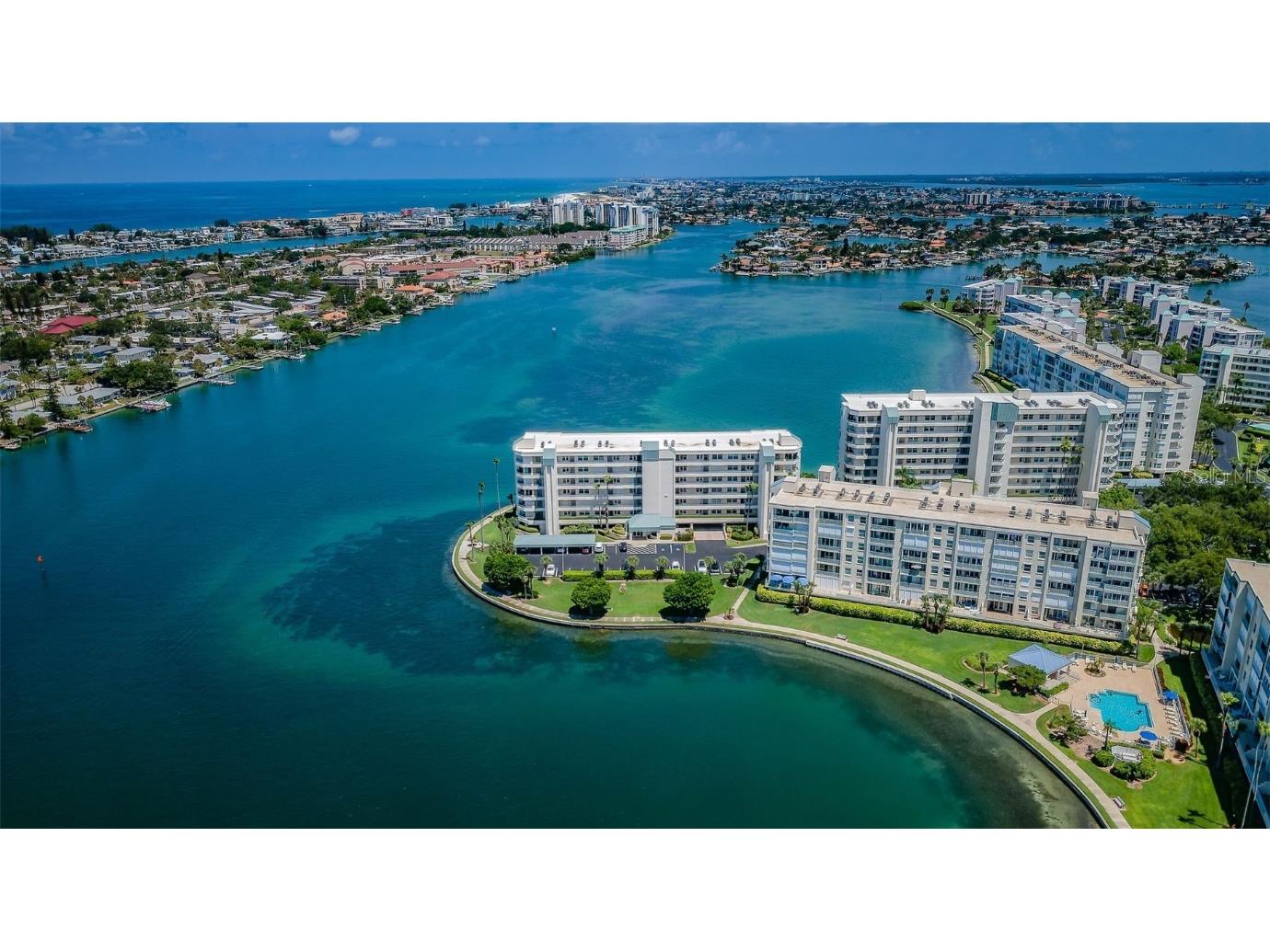 7922 Sailboat Key Boulevard S #106 South Pasadena FL 33707 - INTERCOASTAL/BOCA CIEGA BAY U8207366 image1